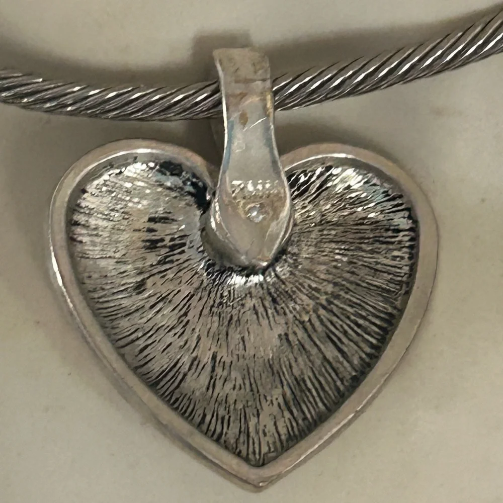 Vintage Hard Wire Heart Pendant Necklace